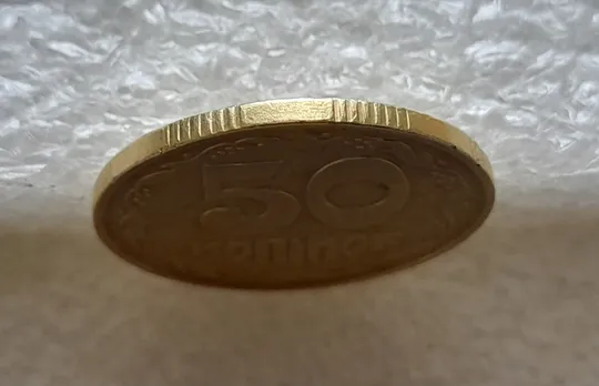 (6443) 50 копійок 1992 1ААк царапини штемпеля та зминання на аверсі (50 копеек 1992 1ААк брак) Недорого