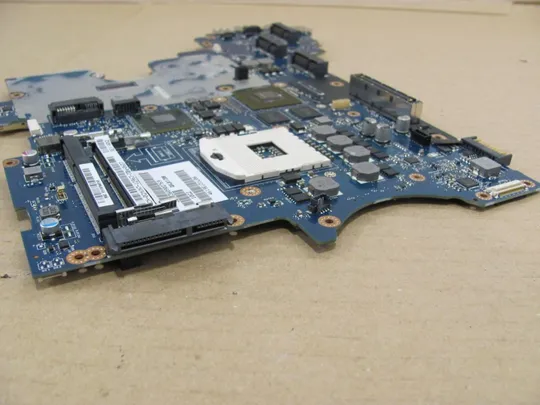 99-5 материнська плата QALA1 LA-7762P для Dell Latitude E6530 оригінал Недорого