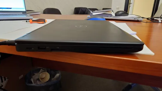 Ноутбук Dell Latitude 5490 Де купити