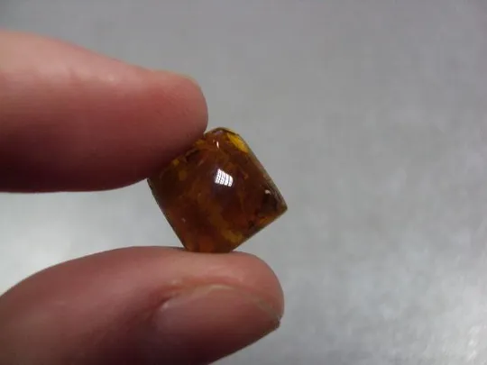 Камень квадратный оранжево-коричневый для ювелирных изделий вес 0,99 г размер 5 х 11 х 11 мм №13258 Де купити