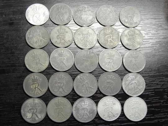 2 оре Данія (порічниця) 25шт, всі різні Ціна