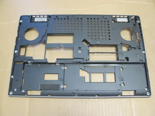 номер0991-1 Кришка дно піддон корпуса Нижний корпус (дно) для ноутбука Низ AM26J000B01 0V9DC7 для Dell Precision 7530 7540 M7540   оригінал Ціна