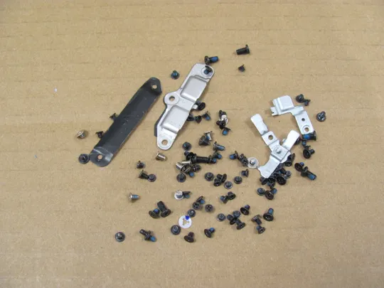 755-6 комплектуюче гвинти  для  Dell Latitude 5530 E5530 5531 Precision 3570 3571 M3570 оригінал Ціна