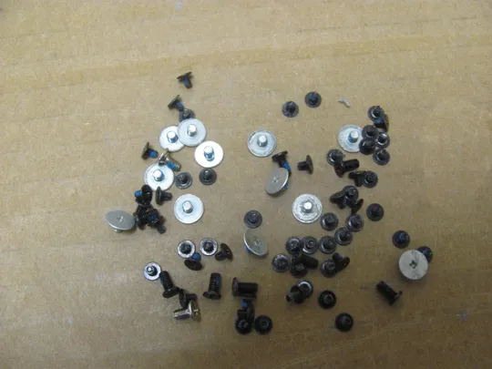 номер0929-21 комплектуюче гвинти для Lenovo IdeaPad  V310-15ISK V310-15IKB V510-15 V510-15IKB оригінал Де купити