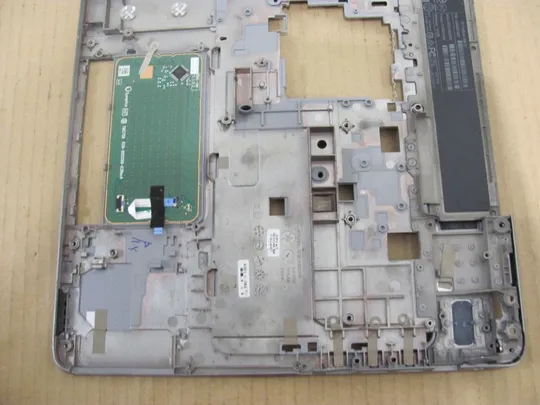 номер0107-12 Кришка панель палмрест та тачпад 6070B0685701 738708-001 для HP ProBook 650 G1 655 G1 оригінал Інтернет-аукціон