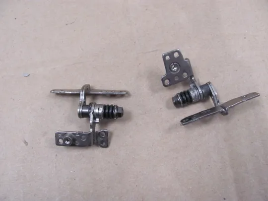 588-4 комплектуюче петлі  для  Samsung NP300E7A NP305E7A 300E7A 305E7A  оригінал Ціна