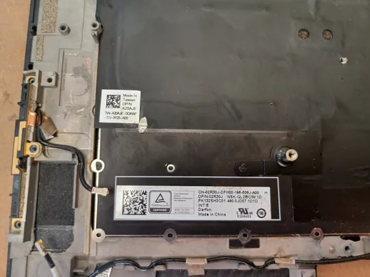 номер1051-8 клавіатура ДОНОР  для Dell XPS 15 9500 9510 PRECISION 5550 5560  оригінал Де купити