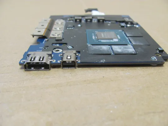 Купити номер0976-13 відеокарта FDX50 LS-J172P N19P-Q3-A1 NVIDIA QUADRO T2000 4gb для Dell Precision 7560 оригінал