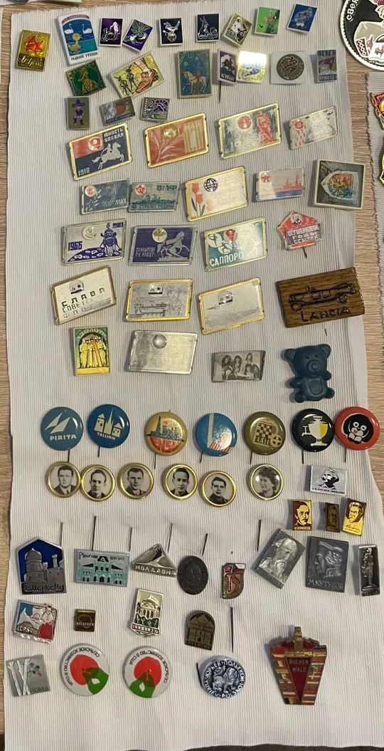 Значки СРСР (колекційні, спорт, космос, міста) Продаж