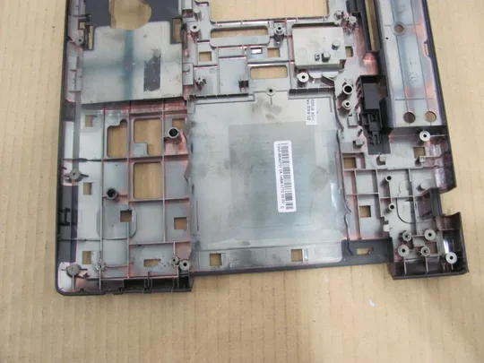 номер0153-5 Кришка, дно, піддон корпуса 13N0-B5A0701 для LENOVO IdeaPad G700 G710 оригінал З аукціону