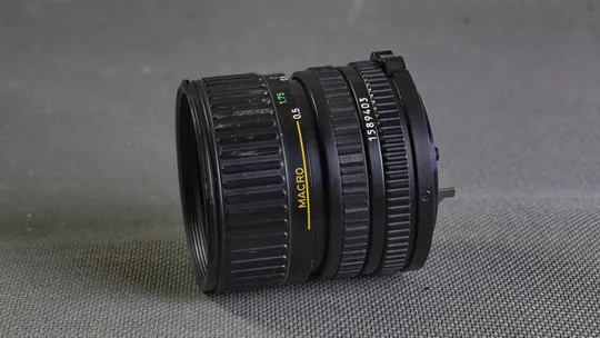 объектив Canon FD Canon 35-70mm/3.5-4.5 MC Ф52мм на полный кадр 24x36mm Інтернет-аукціон