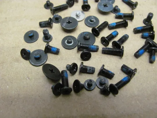 Купити номер0201-18 комплектуюче  для   Dell Inspiron 15-5558, 5758 5551 5552 5555 5558 5559 Vostro 15 3558 оригінал