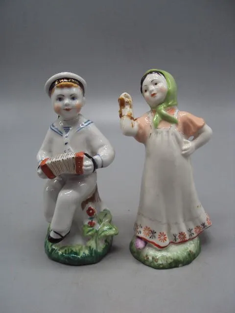Фигура фарфор ЛФЗ морячок матросик юный гармонист Смелый и девушка плясунья под реставрацию №14191 Ціна