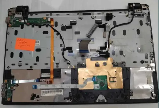 Acer V5-551 по запчастинах Де купити