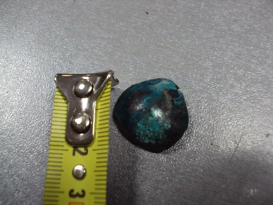 Камень хризоколл зеленый для ювелирных изделий вес 2,62 г размер 6 х 20 х 19 мм №13275 З аукціону