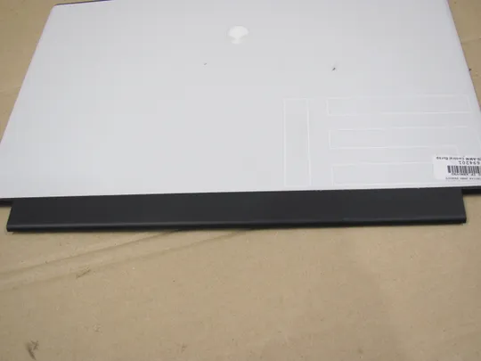 382-11  кришка матриці  0XFP33 PK37B00WB10 для Dell Alienware M15 R3  оригінал З аукціону