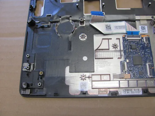 номер0972-4 кришка панель корпус топкейс палмрест AP2V7000502 0VN1PF  для Dell Precision 7550 7560  оригінал Характеристики