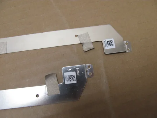 номер1002-9 кріплення матриці кріплення Фіксатор Скоби Закріплювач Механізм з'єднання fastening матриці 01HG2X 01NN77   для Dell Precision 7750 7760  оригінал Продаж