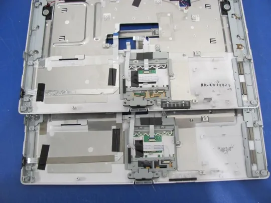 №131-1 Кришка панель палмрест тачпад для FUJITSU LIFEBOOK E780 оригінал Продаж