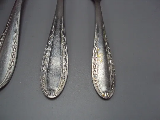 Столовые приборы ложка и вилки столовая и десертная ДСС нерж цветы колокольчики нержавейка №18620в Характеристики