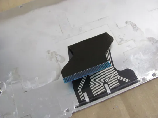 727-7 клавіатура робоча PK130HB2A18 9Z.N6ESC.00G для Lenovo IdeaPad Y570 оригінал Де купити