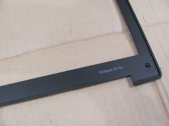 Купити 336-1  рамка матриці 690621-001 1A22WN000600 для HP Elitebook 8560w 8570w оригінал