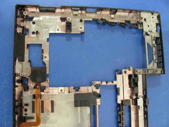 №171-3 ришка дно піддон корпуса AP1DH000C00 для Lenovo THINKPAD L560 оригінал Де купити