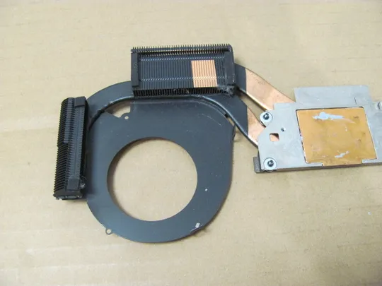 номер0076-2 система охолодження 0YHP4Y AT26J007ZAL 0TW1KC для Dell Precision 7530 7540 M7540  оригінал З аукціону