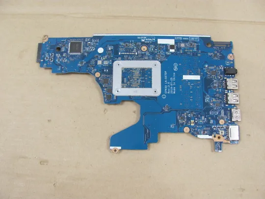 Купити 657-24 материнська плата РОБОЧА  EPK50 LA-G07DP  L49974-601 SR3TK i3-7020U  для HP 15-DA  оригінал