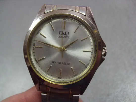 Наручные часы Q&amp;Q quartz water resist кварц Китай QQ с браслетом №10940 Де купити