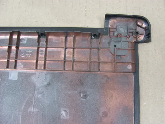 номер0209-27  Кришка, дно, піддон корпуса,Нижний корпус (дно) для ноутбука,Низ, дно, поддон,Нижняя часть  13NB0261AP0211 3DXJ9BCJN00  для Asus S551L S551LN V551L оригінал Інтернет-аукціон