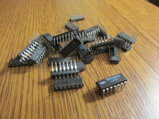 МИКРОСХЕМИ  К553УД1А, В лот 5шт. НОВІ Ціна