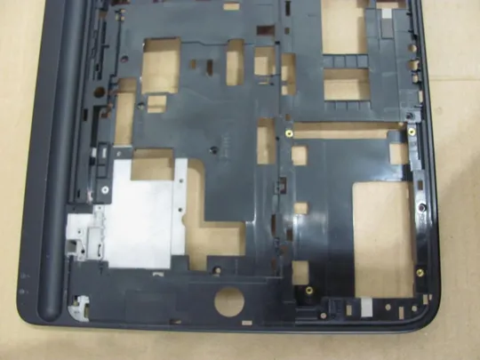 570-3 середня частина корпуса 02GHTH для Dell XPS 15 L501X L502X P11F оригінал Де купити