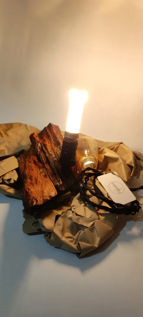 Світильник в скандинавськом стилі З аукціону