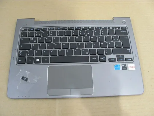 550-13 Кришка панель палмрест тачпад клавіатура робоча BA75-04056C для SAMSUNG NP535 NP535U3C NP530 NP530U3C 530U 535U оригінал Ціна