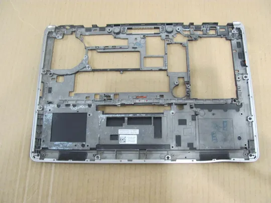 Купити номер0169-3 Кришка, дно, піддон корпуса 0YGJ08 для Dell Latitude E7440 оригінал