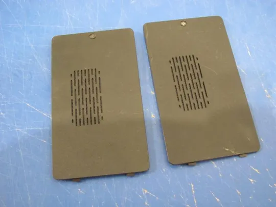 №32-10 сервісна кришка 01FC39 для Dell Inspiron M5010, N5010 оригінал Ціна