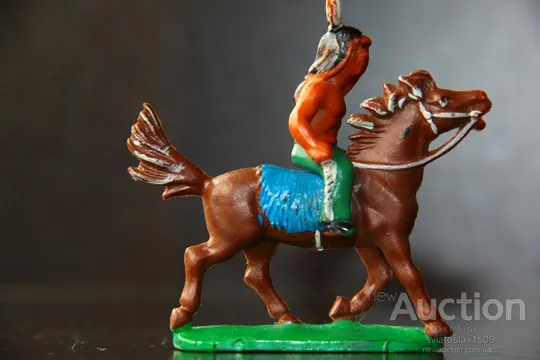 индеец ГДР №097 ЖЕЛЕЗНАЯ РАКУШКА на коне №311 Фрихольд Фишер З аукціону