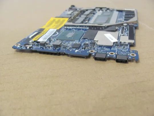 номер0178-30 материнська плата Mainboard Материнка Основна плата Системна плата Плата системи Laptop motherboard мамка ноутбучна плата SRD0X I5-8305G daz10 la-f211p  для  Dell XPS 15 9575 оригінал З аукціону