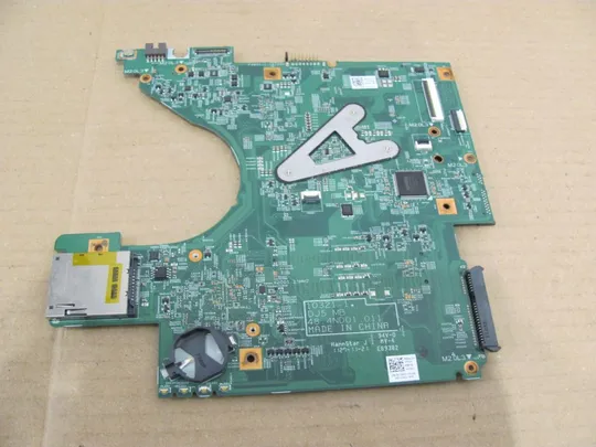 Купити номер0032-12 материнська плата Mainboard Материнка Основна плата Системна плата Плата системи Laptop motherboard мамка  ноутбучна плата  SR04G i5-2410M 48.4ND01.011 для Dell VOSTRO V131 оригінал