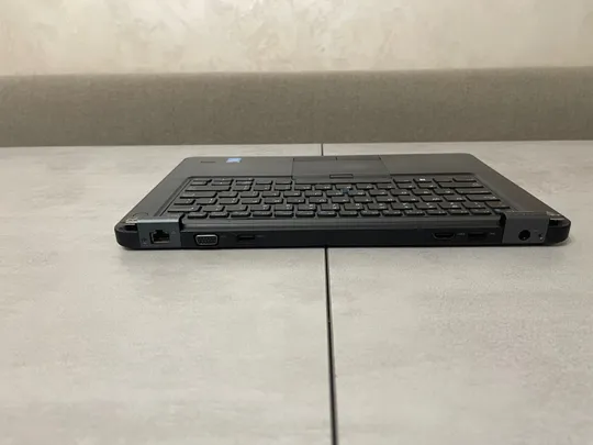 Dell Latitude E5450: корпус #ap13d000c00 #0T56G8 + материнська плата, не робоча, динаміки, охолодження та інше Де купити