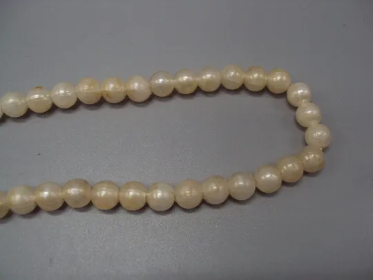 Купити Бижутерия бусы в один ряд пластик под жемчуг длина 64 см №15857
