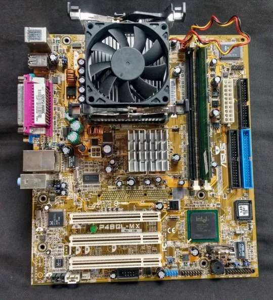 Материнская плата ASUS P4BGL-MX LGA478 Rev 2.0 + Pentium 4 HT 2.80GHz + 512Mb DDR 400 + др. З аукціону