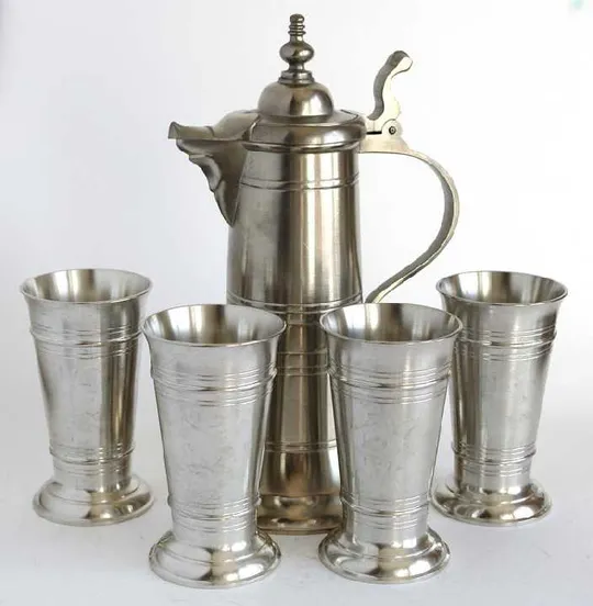 Купити Антикварні олов'яні глечик і 4 келихи, Germany