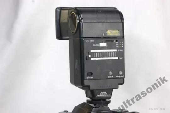 Купити Фотовспышка Sunpack 933D Auto Zoom Japan Вживане