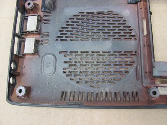 587-23 Кришка дно піддон корпуса для TOSHIBA TECRA R840 R845   оригінал в Україні