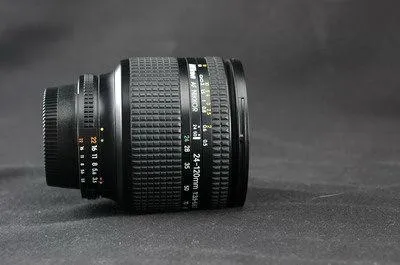 Об&#039;єктив Nikon AF S Nikkor 24-120mm/3.5-5.6 D Ф72mm Вживане З аукціону