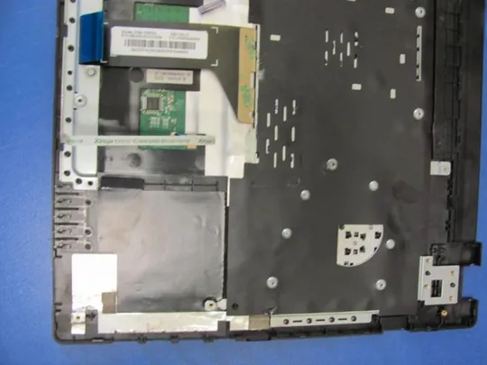 номер0090-2 Кришка панель палмрест та тачпад з клавіатурою для ASUS P2520 PC корпус кришка палмрест корпус топкейс верхня панель палмрест cover-C тачпад оригінал Де купити