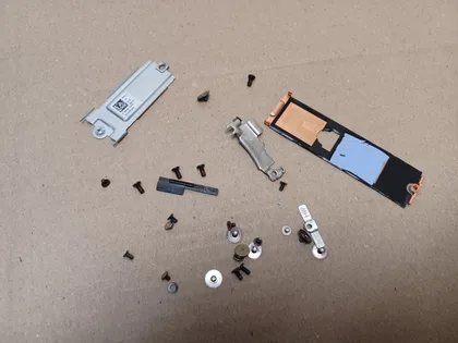 фото, номер1059-18 комплектуюче кріплення гвинти для Dell  Inspiron 16 Plus 7620 7625  оригінал