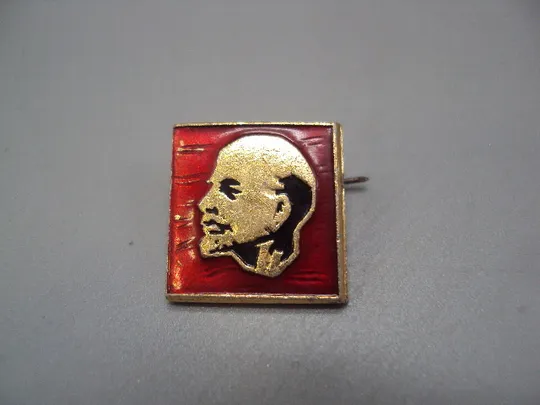 Купити Знак ленин портрет профиль на красном фоне квадрат ссср №17366